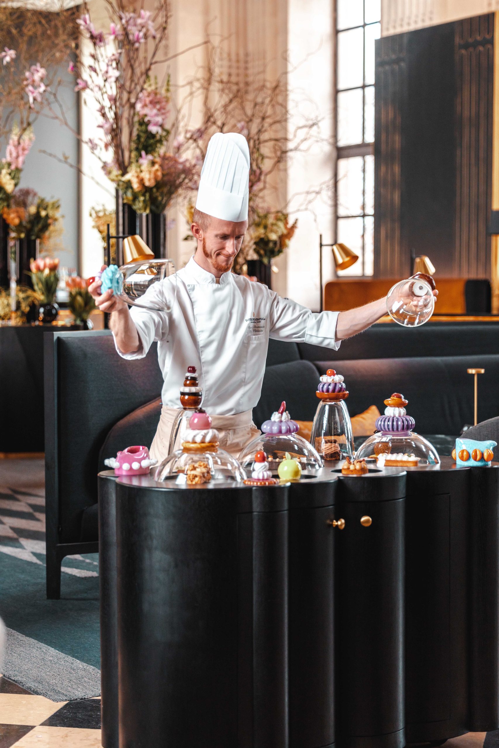 Tea-Time-bar-le-Dome-intercontinental-lyon-hotel-dieu