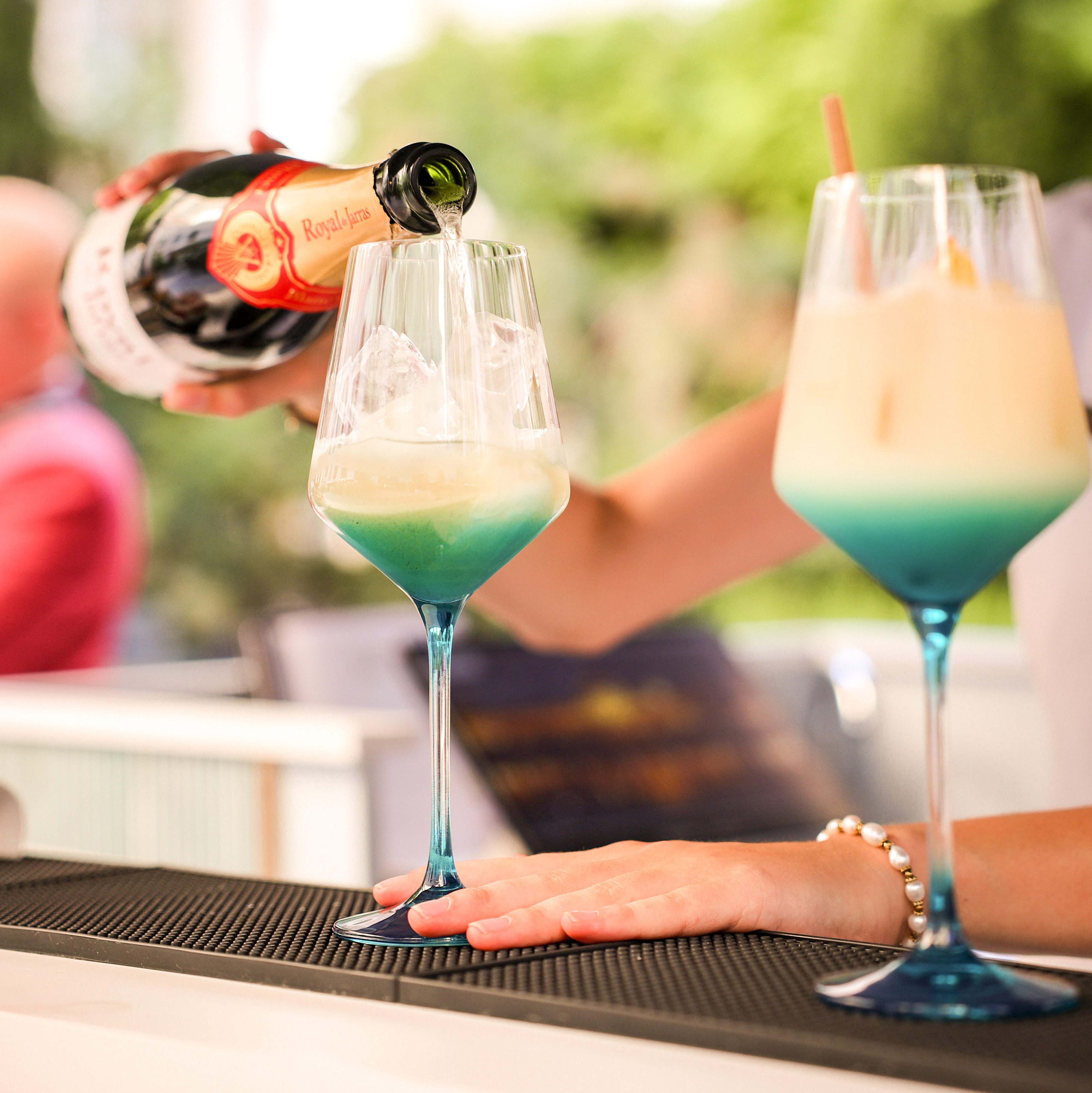 Cocktails Italicus sur la terrasse jardin du Restaurant Epona de l'InterContinental Lyon - Hotel Dieu lors des brasero